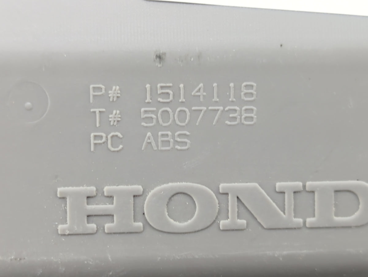 2008-2012 Honda Accord Overhead Roof Console 1388870 - Oemusedautoparts1.com