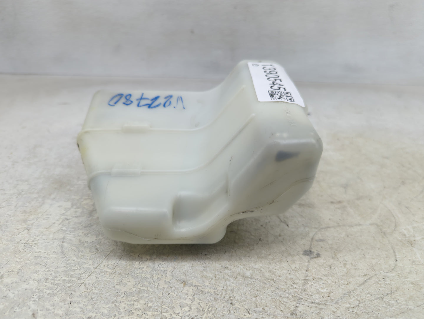 Honda Accord Windshield Washer Fluid Reservoir Bottle Oem - Oemusedautoparts1.com