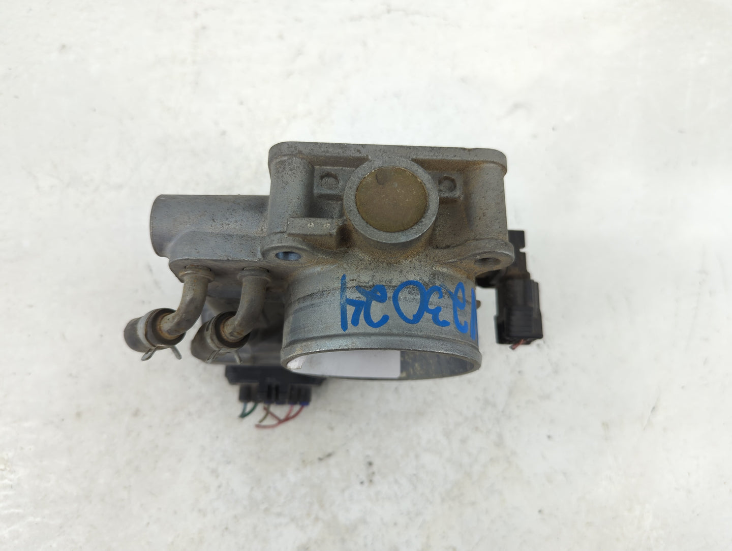2010-2012 Honda Accord Throttle Body Fits Fits 2009 2010 2011 2012 2013 2014 2015 2016 2017 OEM Used Auto Parts - Oemusedaut