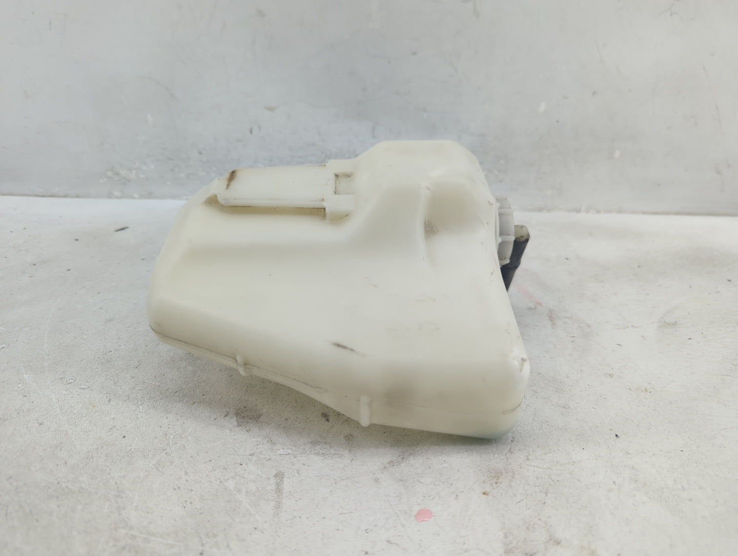 2008-2012 Honda Accord Radiator Coolant Overflow Expansion Tank Bottle 1410210 - Oemusedautoparts1.com