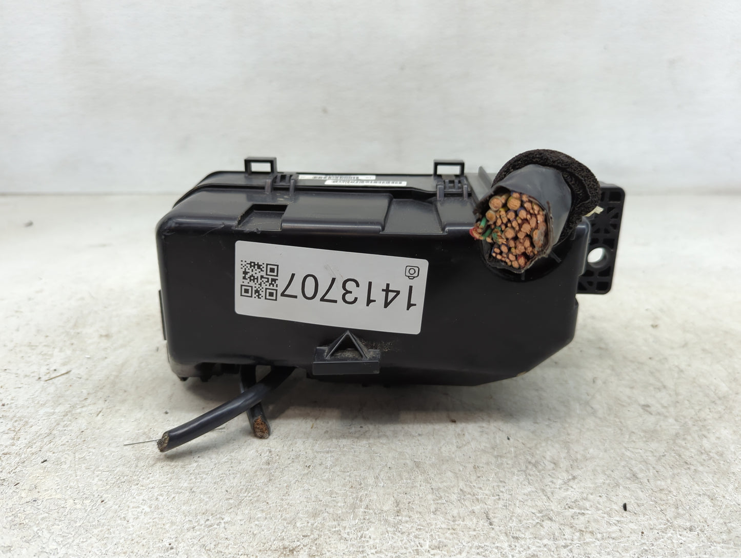 2008-2012 Honda Accord Fusebox Fuse Box Panel Relay Module Fits Fits 2008 2009 2010 2011 2012 OEM Used Auto Parts - Oemuseda