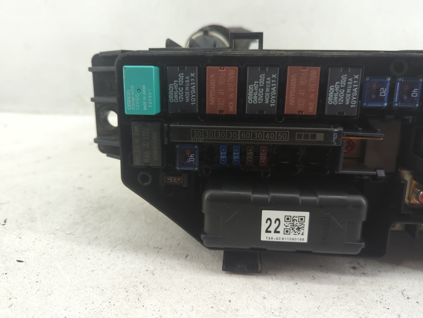 2008-2012 Honda Accord Fusebox Fuse Box Panel Relay Module Fits Fits 2008 2009 2010 2011 2012 OEM Used Auto Parts - Oemuseda
