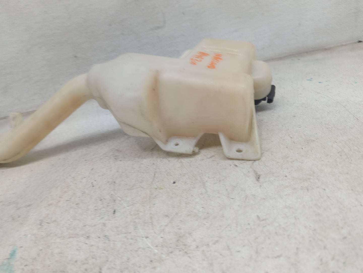 2008-2012 Honda Accord Windshield Washer Fluid Reservoir Bottle Oem 1473744 - Oemusedautoparts1.com