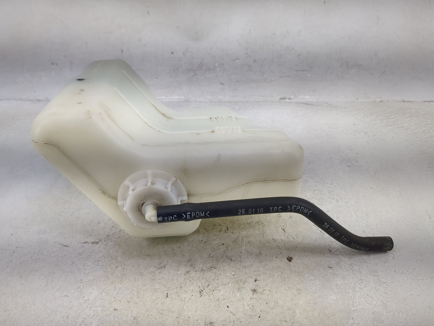 2008-2012 Honda Accord Radiator Coolant Overflow Expansion Tank Bottle 1494542 - Oemusedautoparts1.com