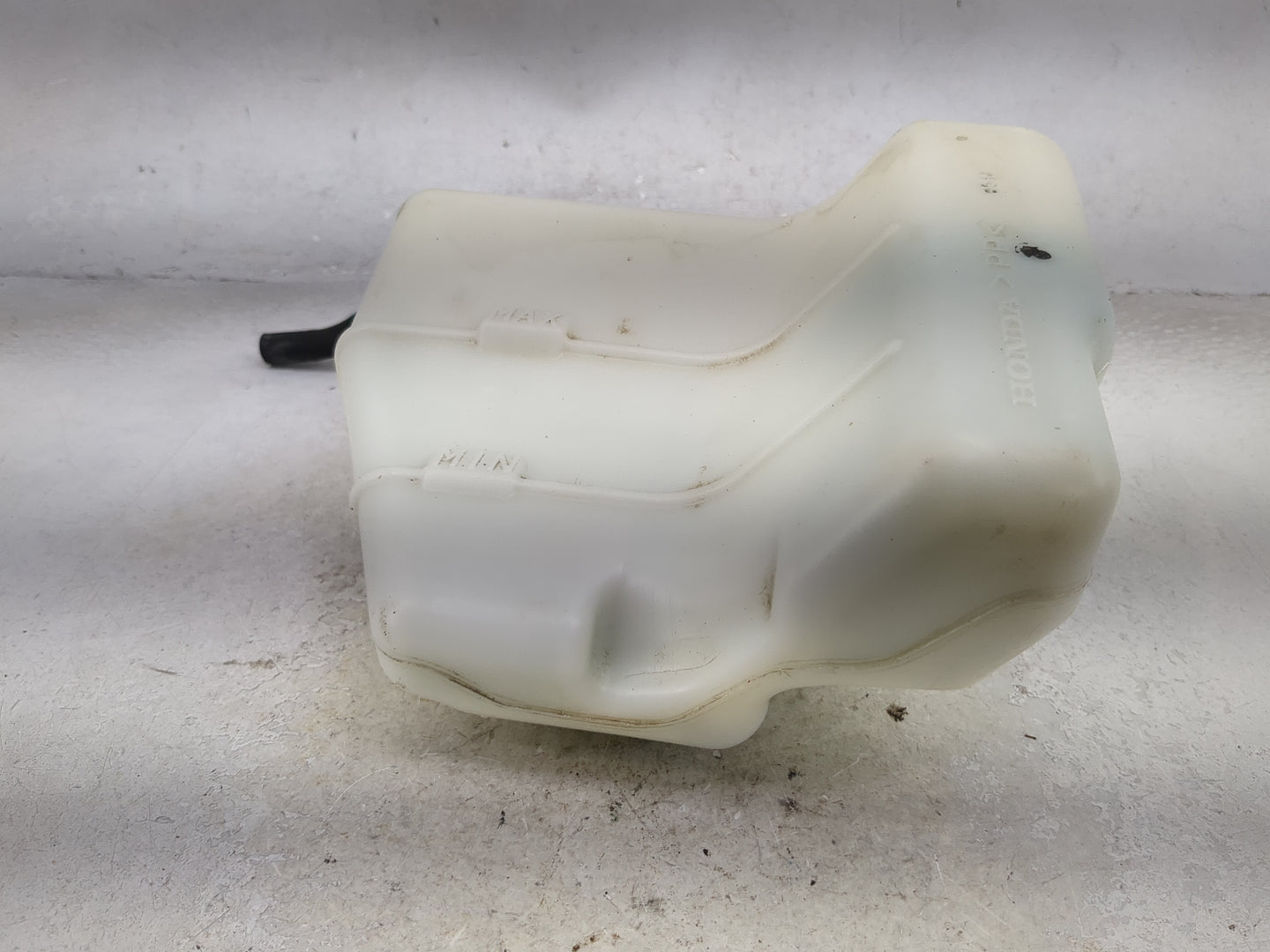 2008-2012 Honda Accord Radiator Coolant Overflow Expansion Tank Bottle 1494542 - Oemusedautoparts1.com