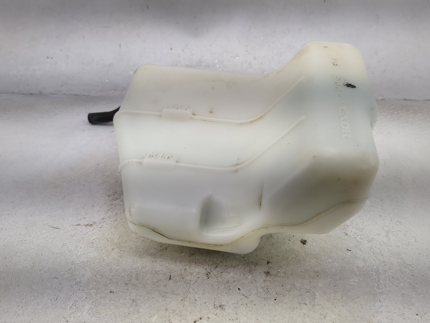 2008-2012 Honda Accord Radiator Coolant Overflow Expansion Tank Bottle 1494542 - Oemusedautoparts1.com