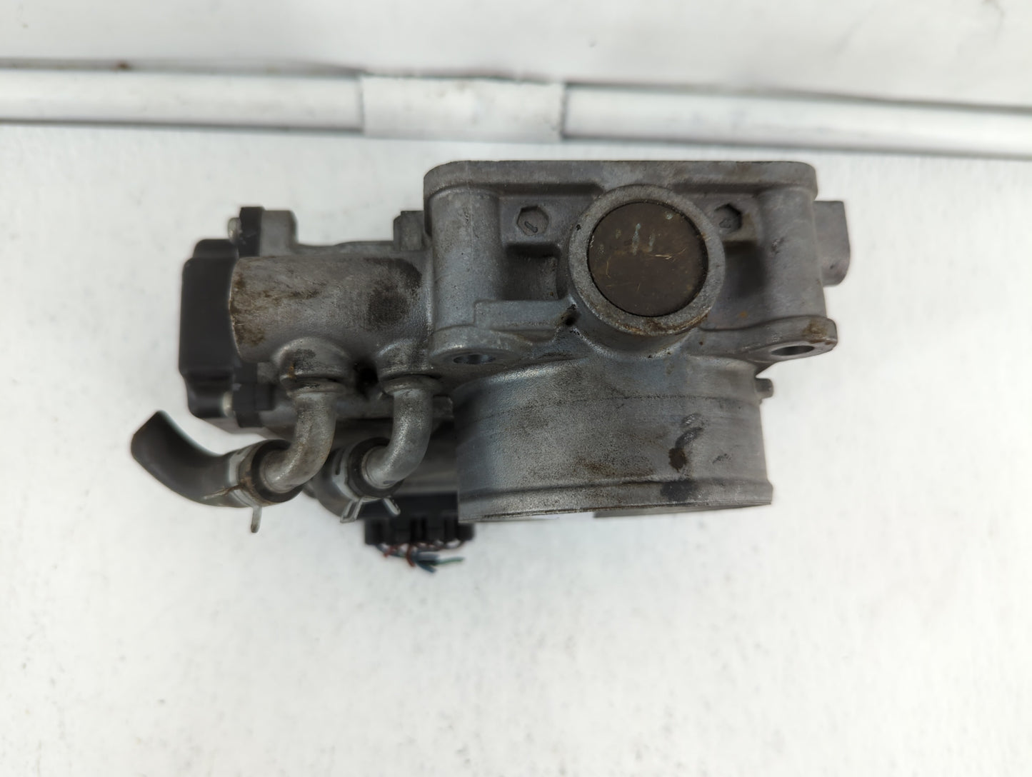 2008-2012 Honda Accord Throttle Body P/N:1430 02P07 GMD7A, GMD7B Fits Fits 2008 2009 2010 2011 2012 OEM Used Auto Parts - Oe