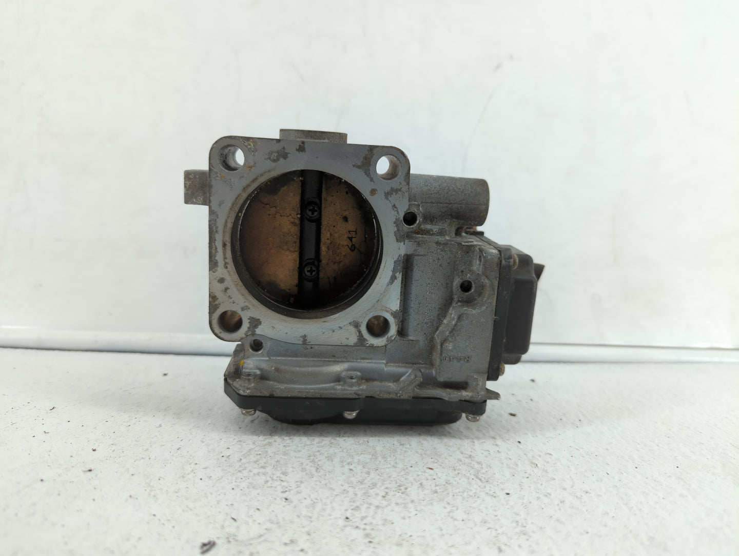2008-2012 Honda Accord Throttle Body P/N:GMF3B 1430 02P07, GMD7A, GMD7B Fits Fits 2008 2009 2010 2011 2012 OEM Used Auto Par