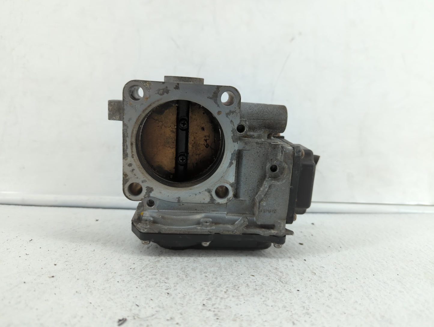 2008-2012 Honda Accord Throttle Body P/N:GMF3B 1430 02P07, GMD7A, GMD7B Fits Fits 2008 2009 2010 2011 2012 OEM Used Auto Par