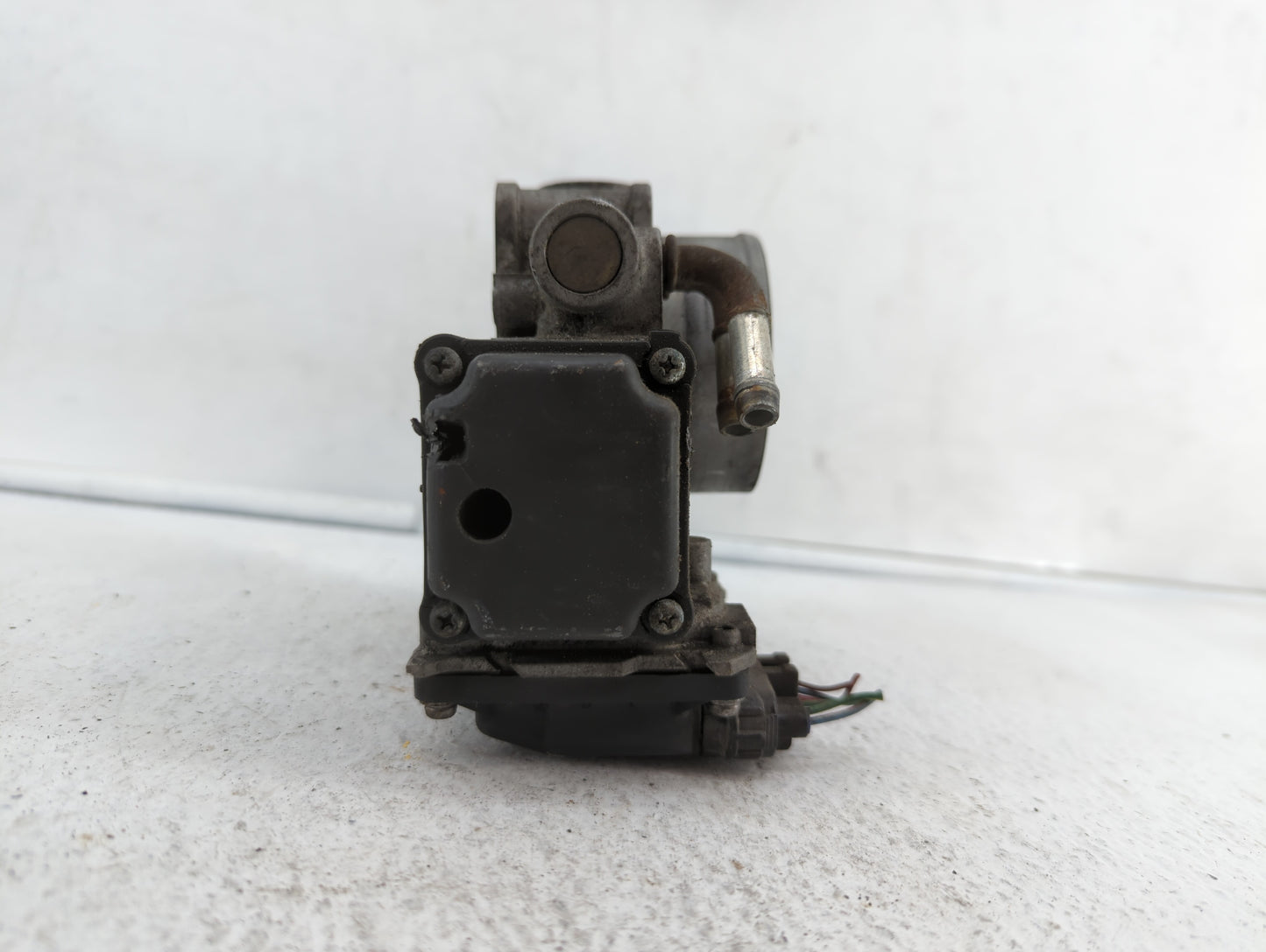 2008-2012 Honda Accord Throttle Body P/N:GMF3B 1430 02P07, GMD7A, GMD7B Fits Fits 2008 2009 2010 2011 2012 OEM Used Auto Par