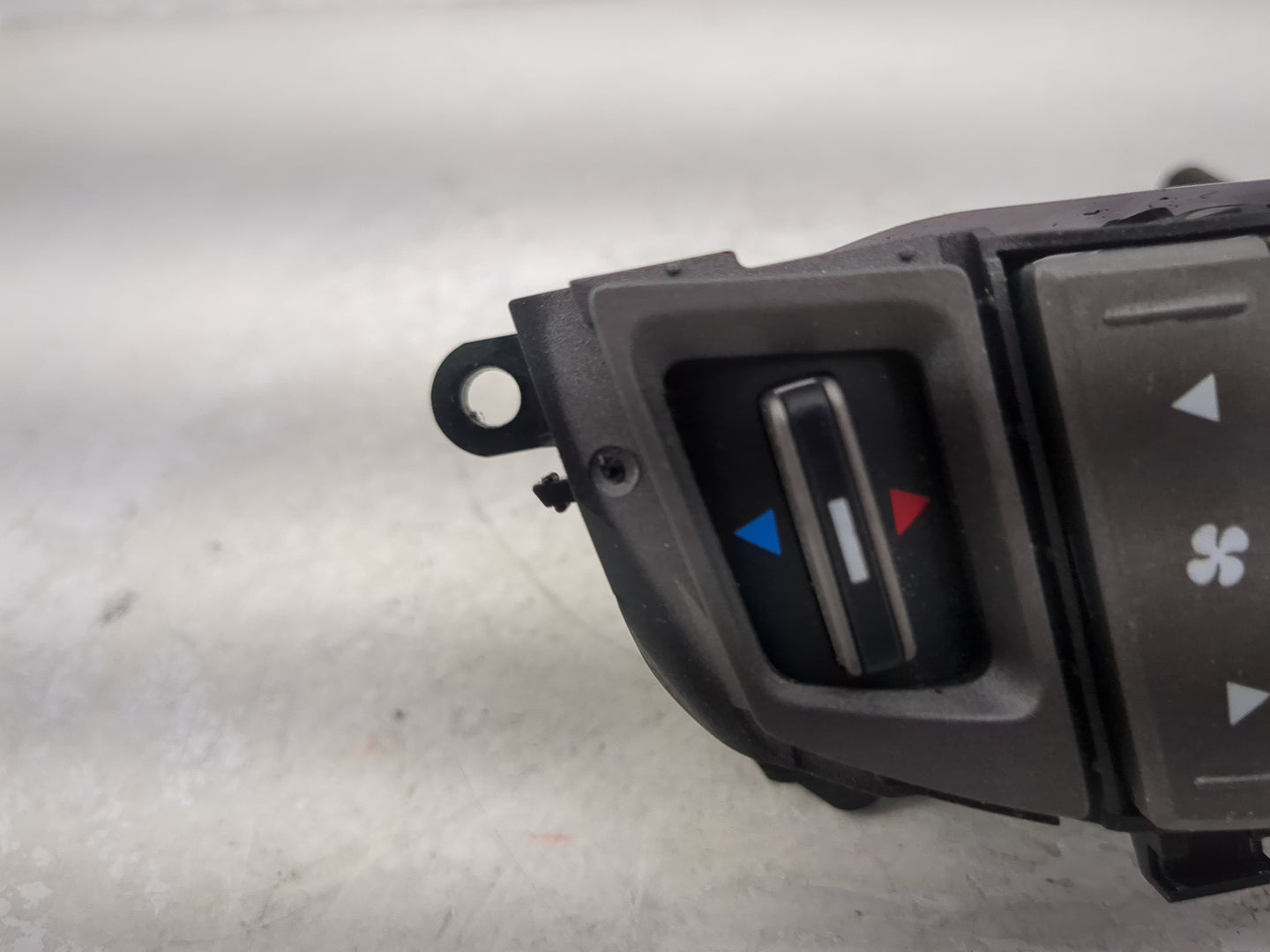 2008-2012 Honda Accord Climate Control Module Temperature AC/Heater Replacement P/N:79630TA0A020M1 04310055134 Fits OEM Used