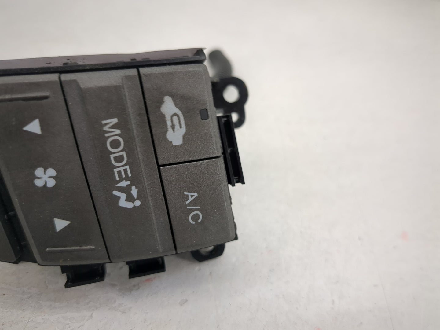 2008-2012 Honda Accord Climate Control Module Temperature AC/Heater Replacement P/N:79630TA0A020M1 04310055134 Fits OEM Used