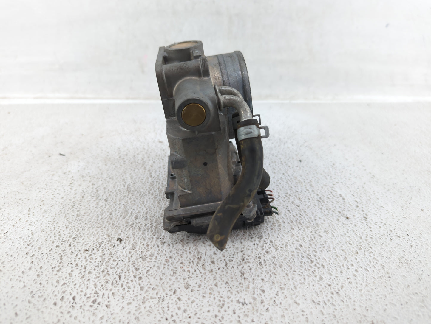 2010-2012 Honda Accord Throttle Body P/N:U319900031729 Fits Fits 2009 2010 2011 2012 2013 2014 2015 2016 2017 OEM Used Auto 