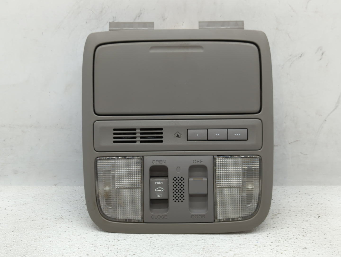 2010 Honda Accord Overhead Roof Console Beige - Oemusedautoparts1.com