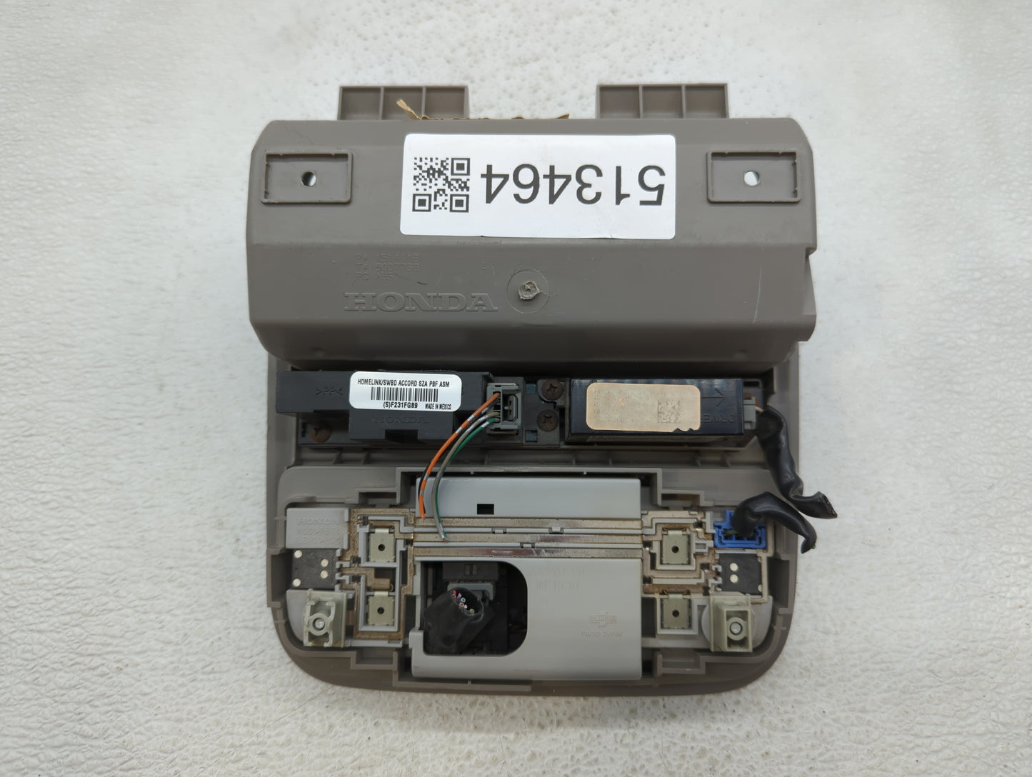 2010 Honda Accord Overhead Roof Console Beige - Oemusedautoparts1.com