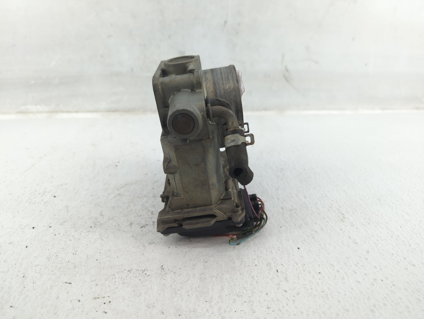 2010-2012 Honda Accord Throttle Body P/N:U31990052367 Fits Fits 2009 2010 2011 2012 2013 2014 2015 2016 2017 OEM Used Auto P