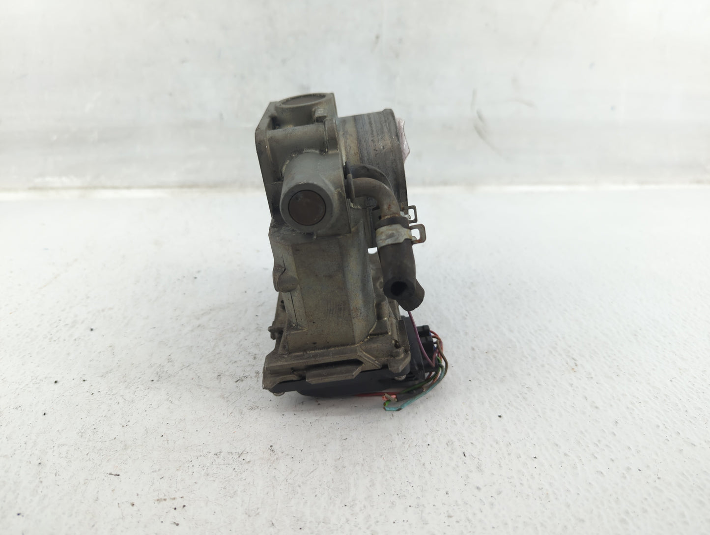 2010-2012 Honda Accord Throttle Body P/N:U31990052367 Fits Fits 2009 2010 2011 2012 2013 2014 2015 2016 2017 OEM Used Auto P