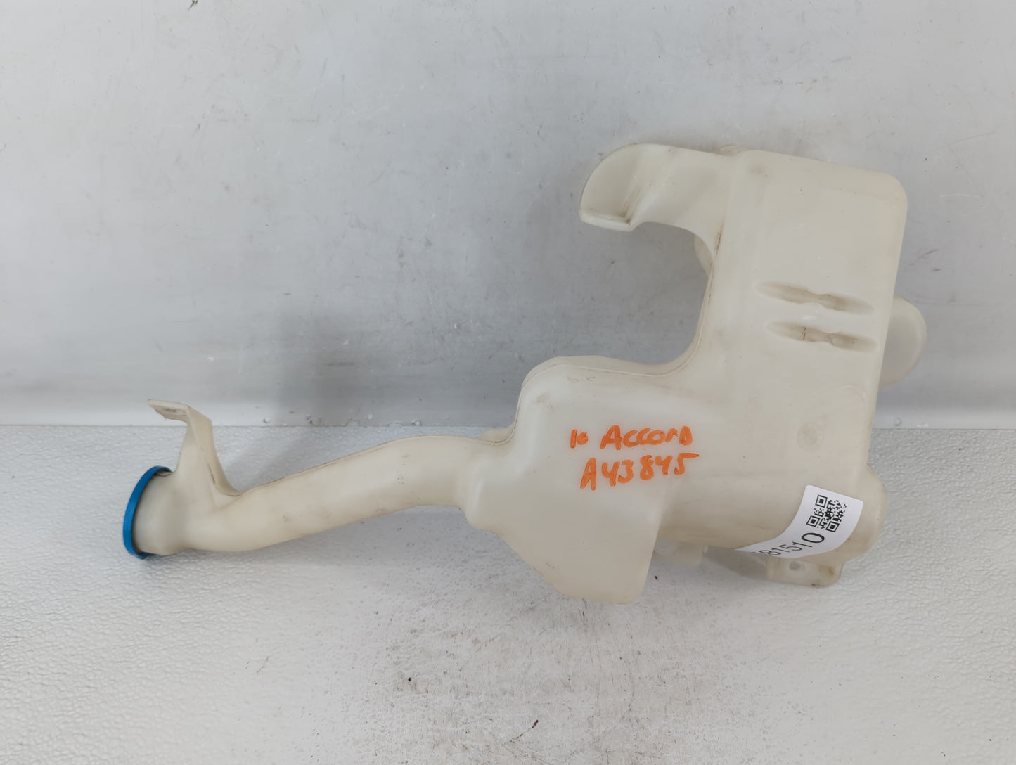2008-2012 Honda Accord Windshield Washer Fluid Reservoir Bottle Oem - Oemusedautoparts1.com