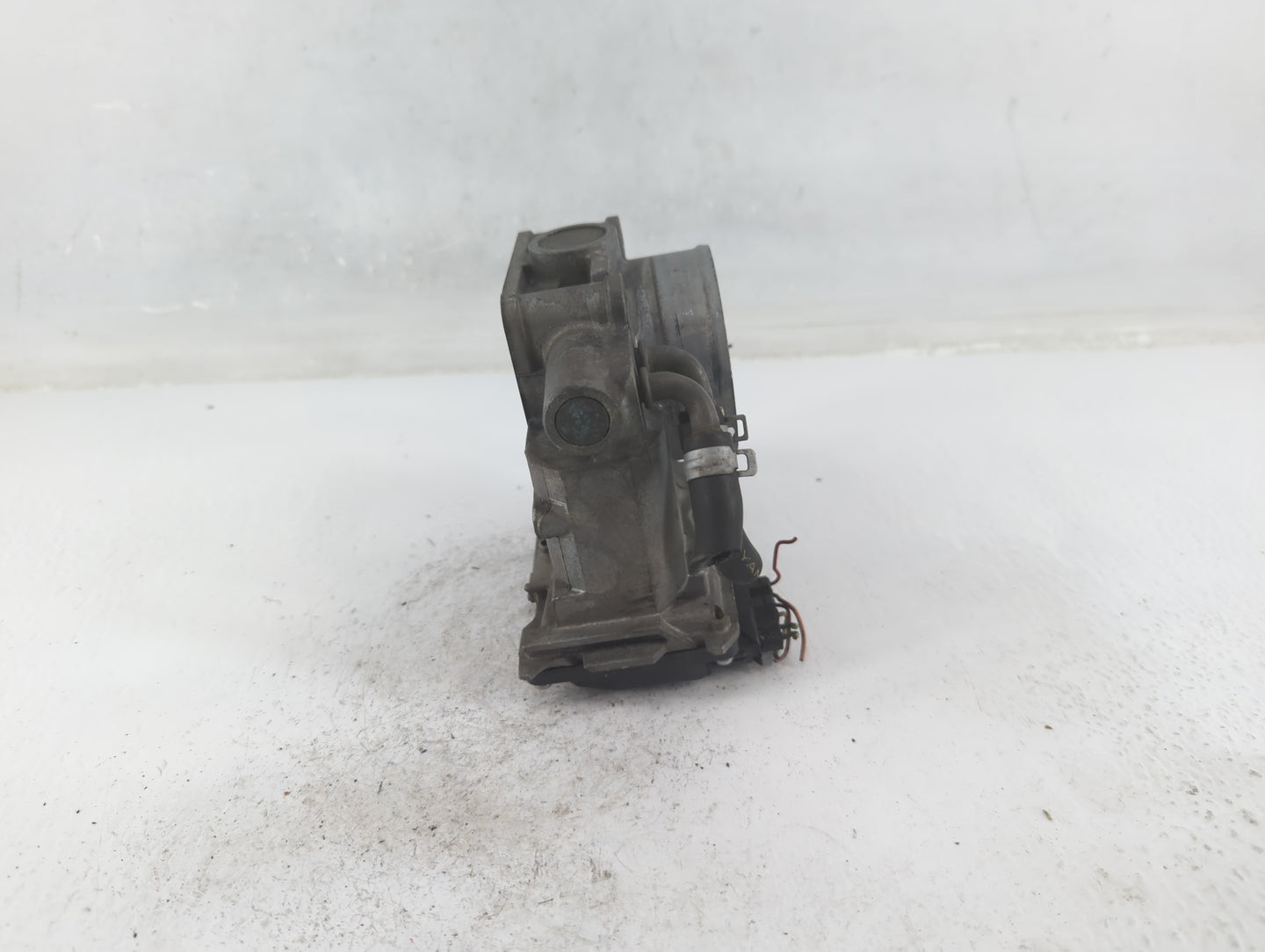 2010-2012 Honda Accord Throttle Body P/N:U31998305003 GMC1E Fits Fits 2009 2010 2011 2012 2013 2014 2015 2016 2017 OEM Used 