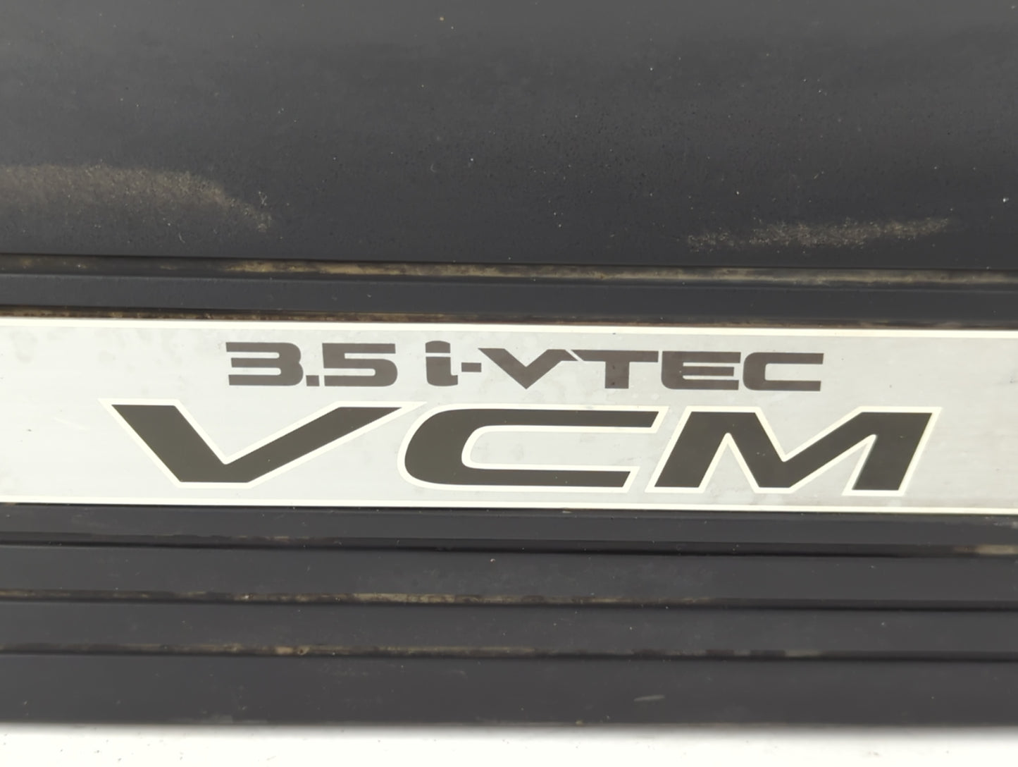 2010 Honda Accord Engine Cover - Oemusedautoparts1.com