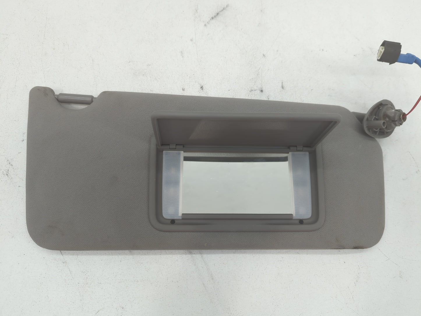 2010-2011 Honda Accord Sun Visor Shade Replacement Passenger Right Mirror Fits Fits 2010 2011 OEM Used Auto Parts - Oemuseda