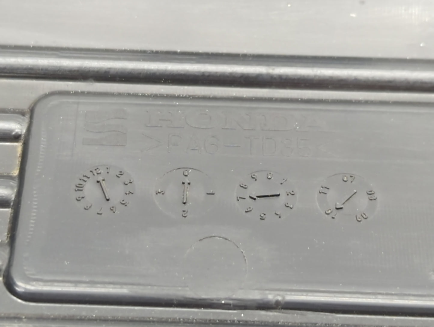 2010 Honda Accord Engine Cover - Oemusedautoparts1.com