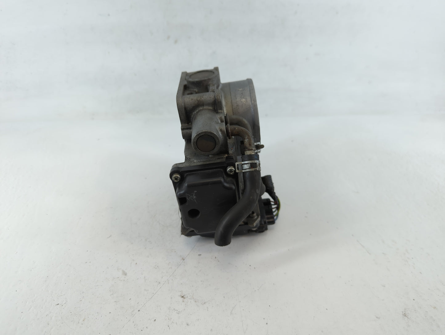 2008-2012 Honda Accord Throttle Body P/N:109378 GMD7A Fits Fits 2008 2009 2010 2011 2012 OEM Used Auto Parts - Oemusedautopa