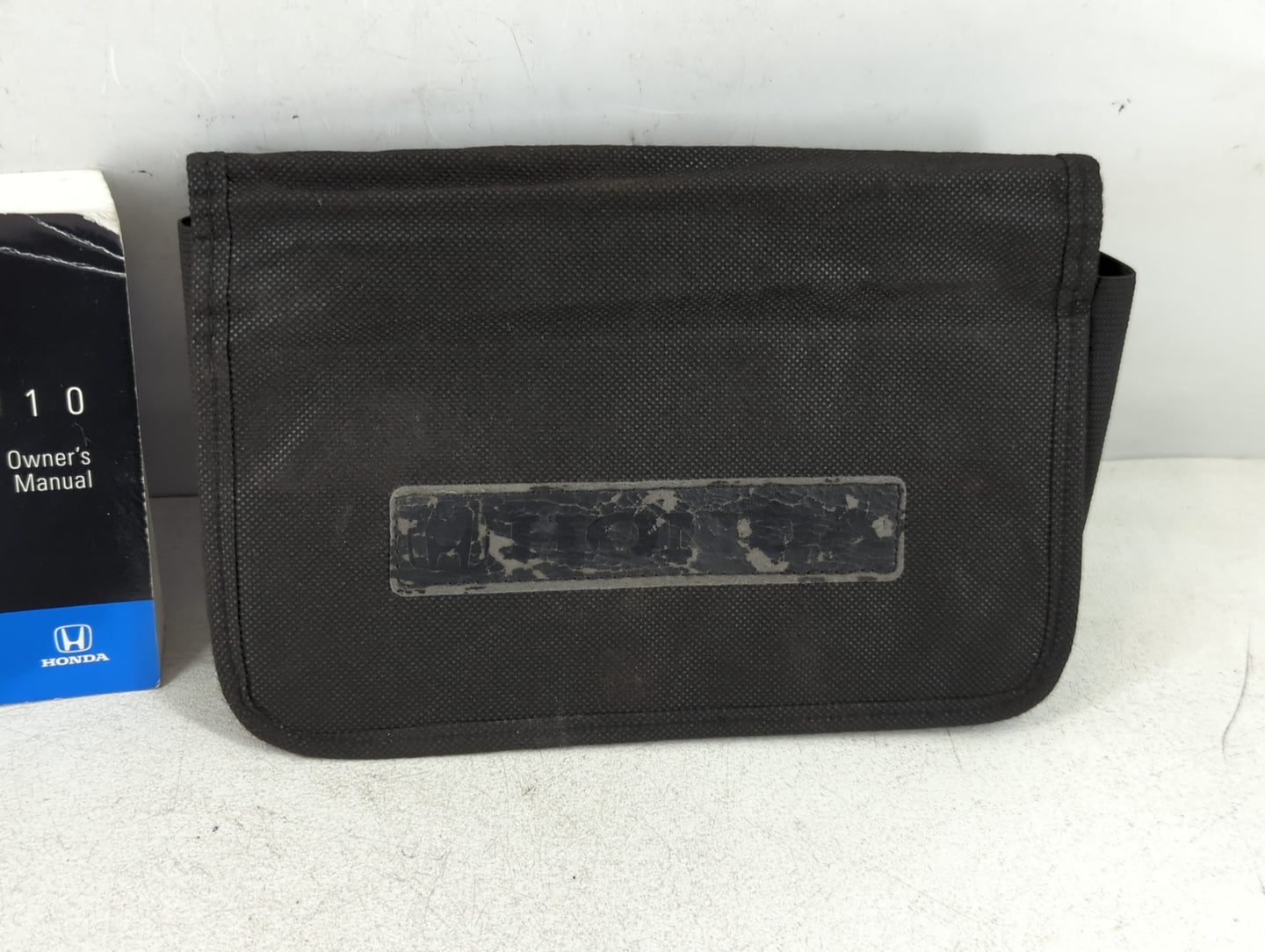 2010 Honda Civic Owners Manual Book Guide P/N:31SNA640 00X31-SNA-6400 OEM Used Auto Parts - Oemusedautoparts1.com