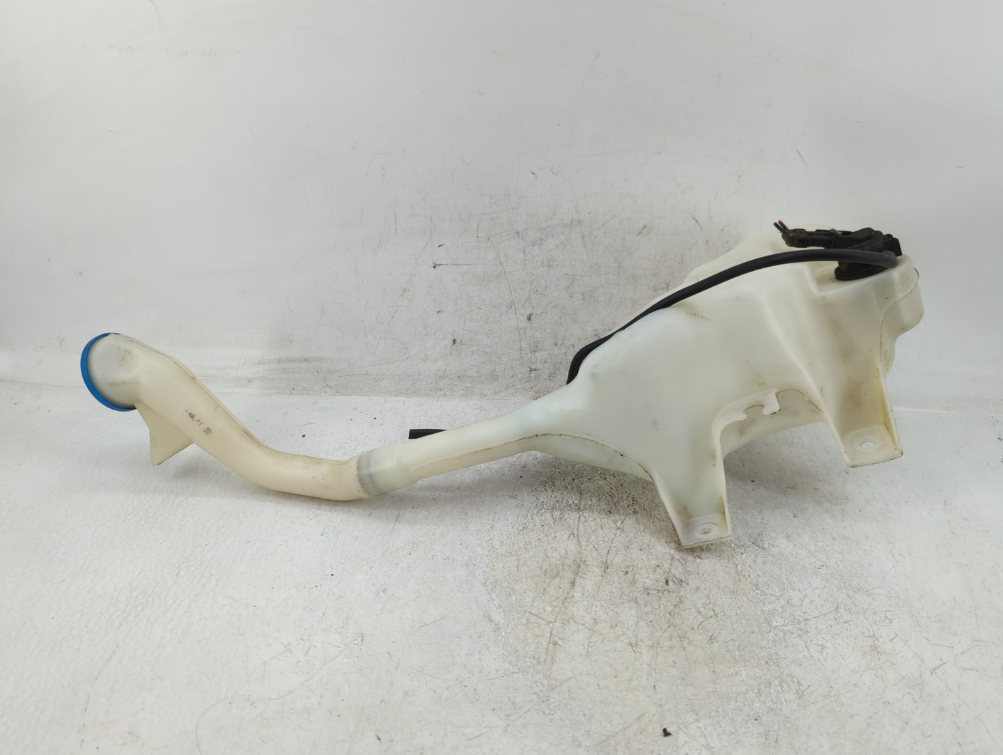 2006-2011 Honda Civic Windshield Washer Fluid Reservoir Bottle Oem - Oemusedautoparts1.com