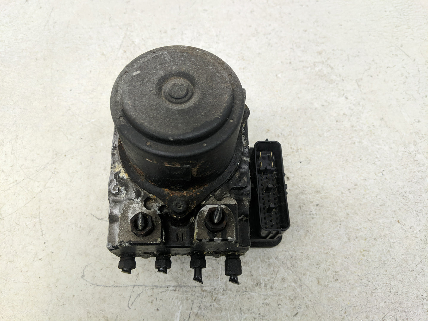 2010-2011 Honda Civic ABS Pump Control Module Replacement Fits Fits 2010 2011 OEM Used Auto Parts - Oemusedautoparts1.com