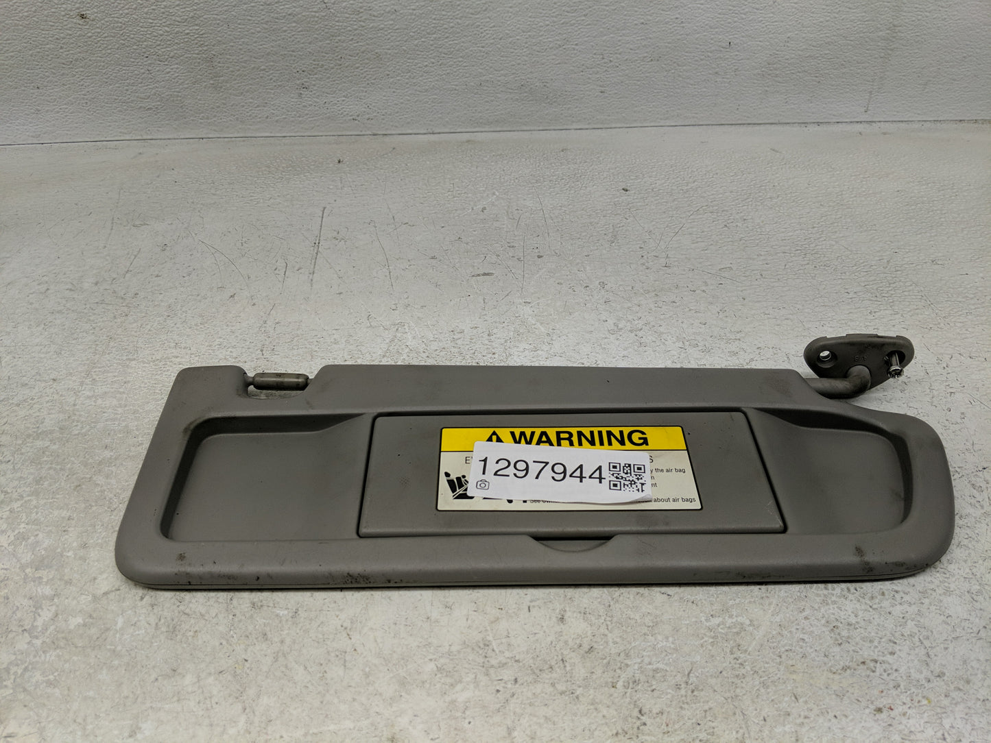 2006-2011 Honda Civic Sun Visor Shade Replacement Passenger Right Mirror Fits Fits 2006 2007 2008 2009 2010 2011 OEM Used Au