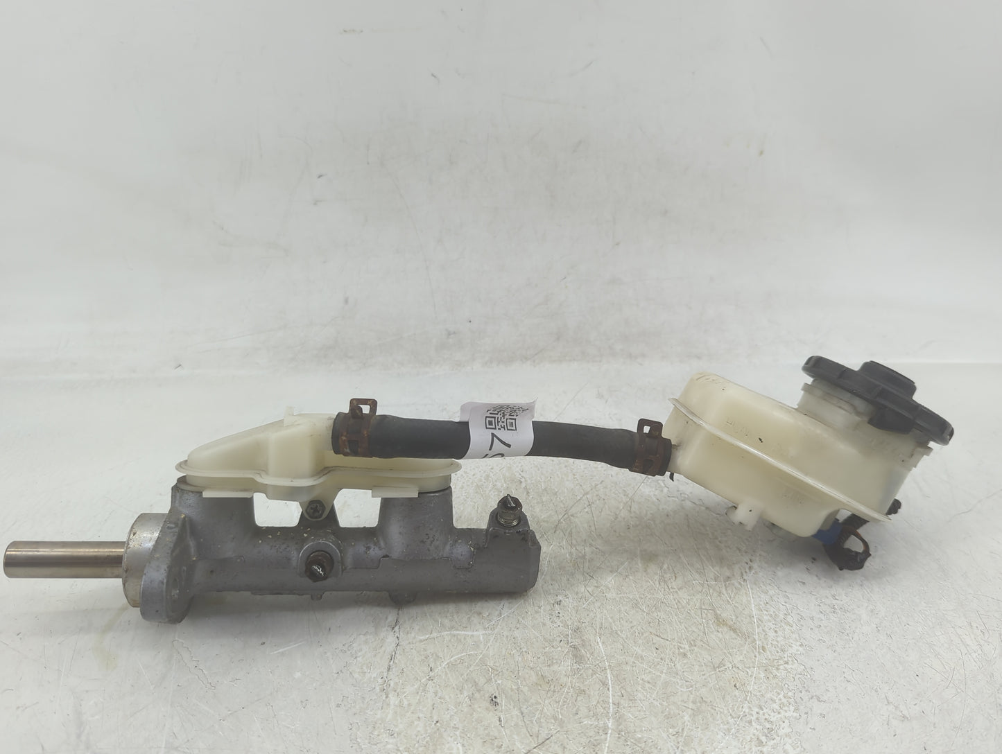 2006-2011 Honda Civic Brake Master Cylinder - Oemusedautoparts1.com