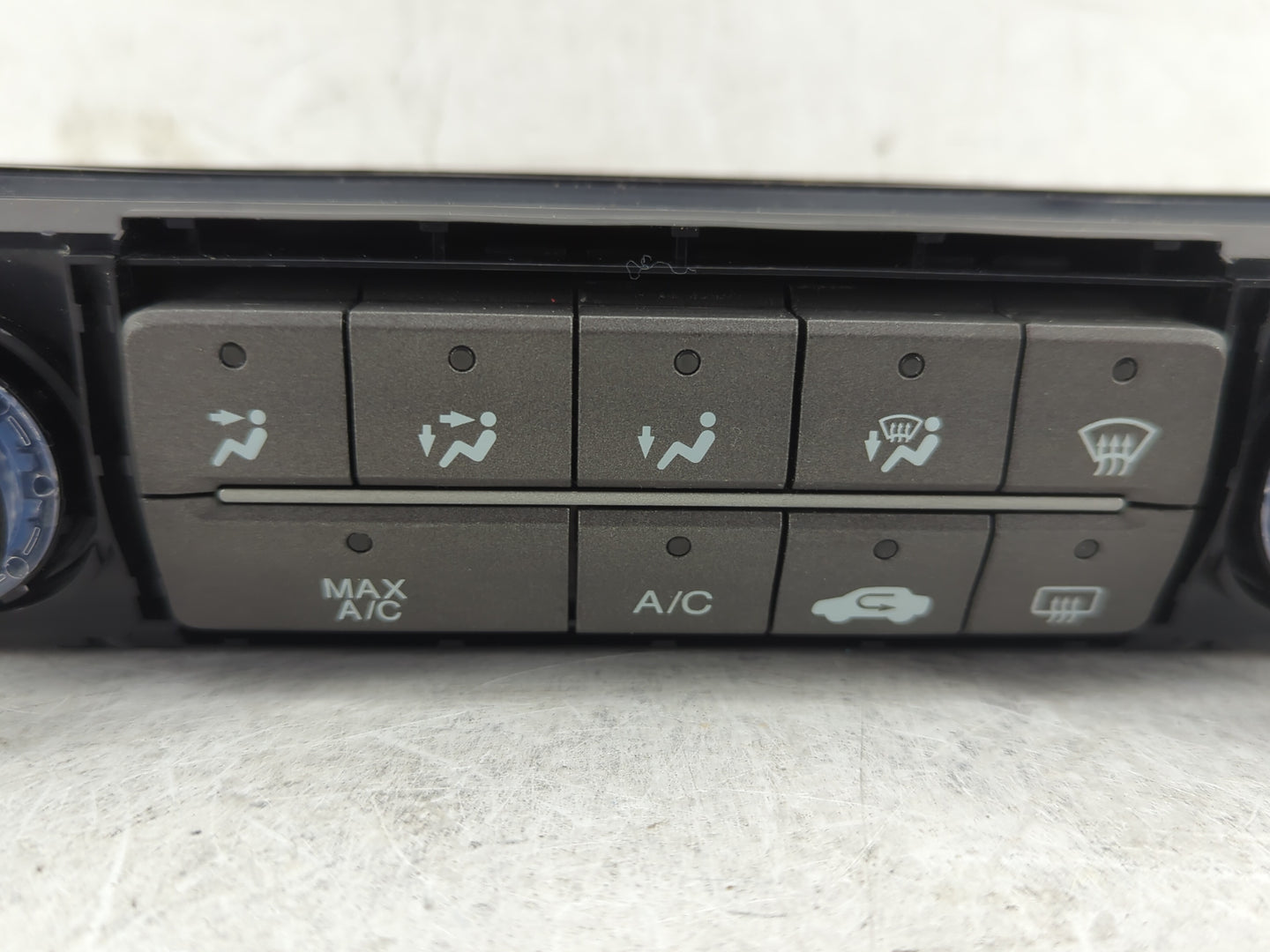 2010 Honda Civic Climate Control Module Temperature AC/Heater Replacement P/N:79500SNAA030M1 Fits OEM Used Auto Parts - Oemu