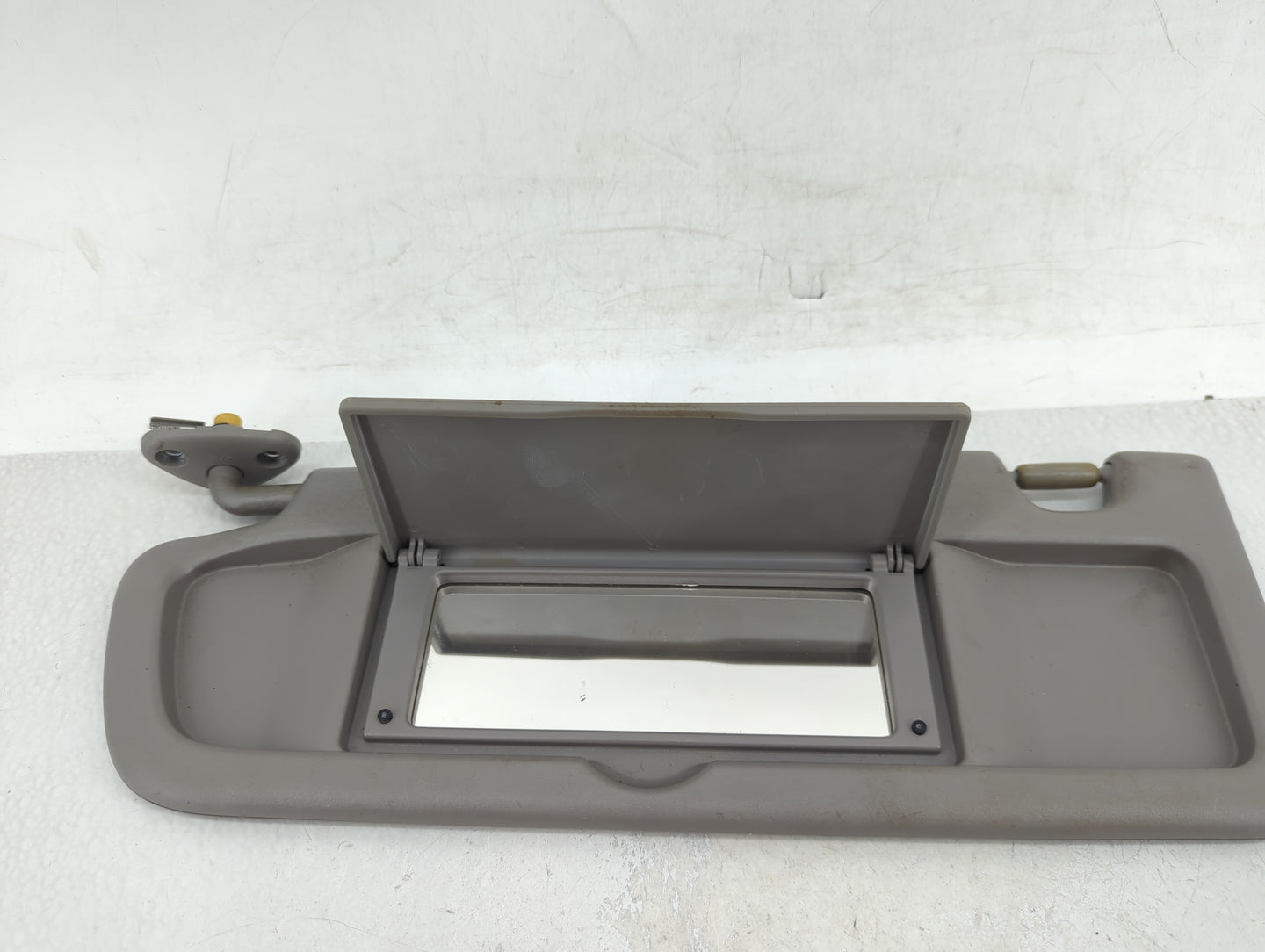 2006-2011 Honda Civic Sun Visor Shade Replacement Passenger Right Mirror Fits Fits 2006 2007 2008 2009 2010 2011 OEM Used Au