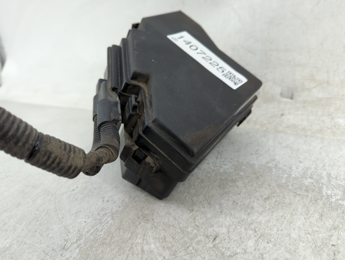2008-2011 Honda Civic Fusebox Fuse Box Panel Relay Module P/N:SNA-C032 Fits Fits 2008 2009 2010 2011 OEM Used Auto Parts - O