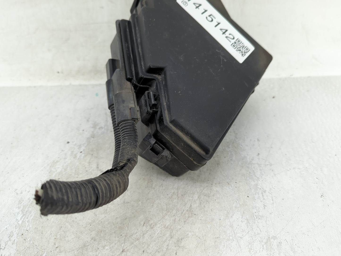 2008-2011 Honda Civic Fusebox Fuse Box Panel Relay Module P/N:SNA-C032 Fits Fits 2008 2009 2010 2011 OEM Used Auto Parts - O