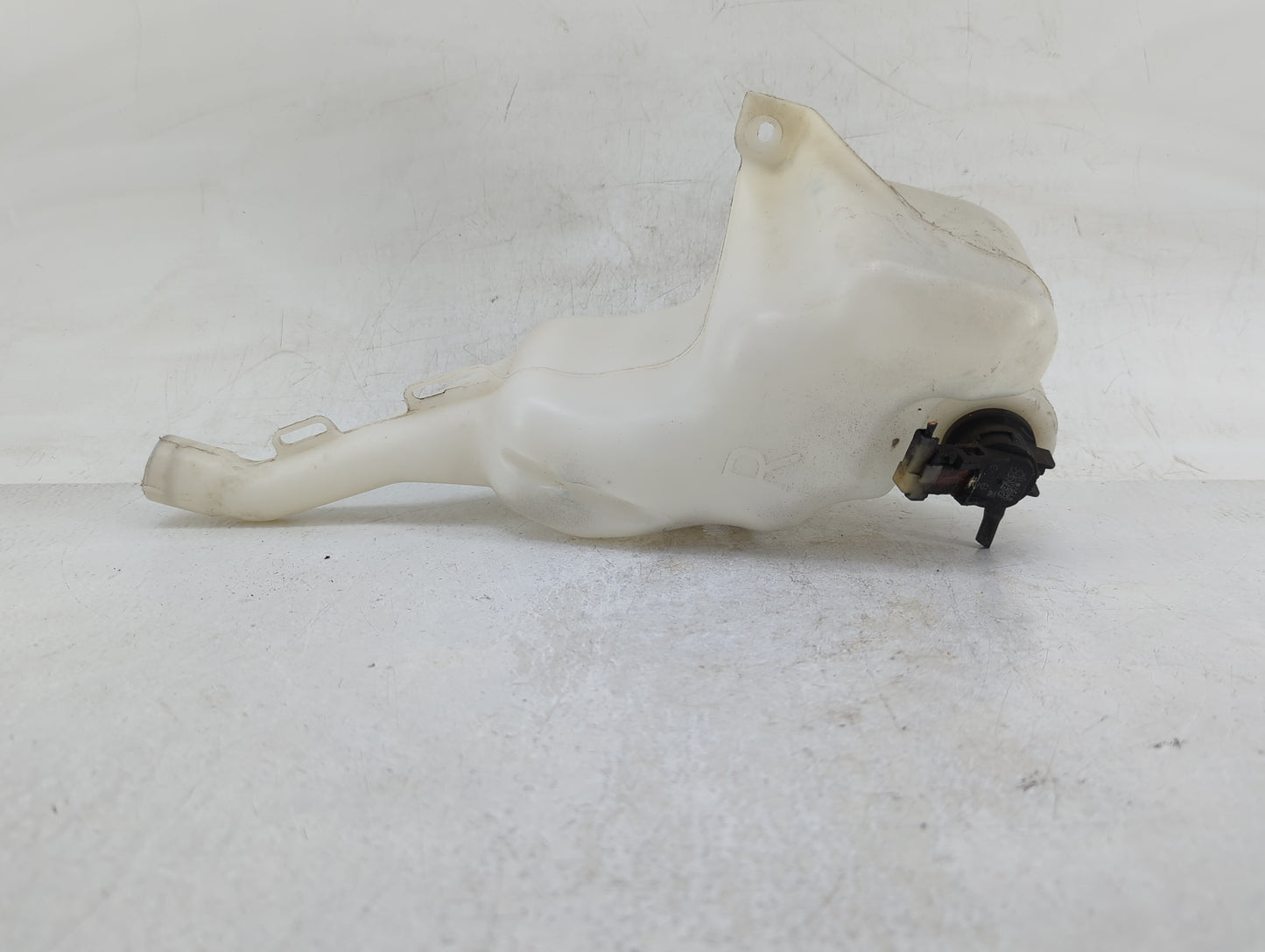 2006-2011 Honda Civic Windshield Washer Fluid Reservoir Bottle Oem - Oemusedautoparts1.com