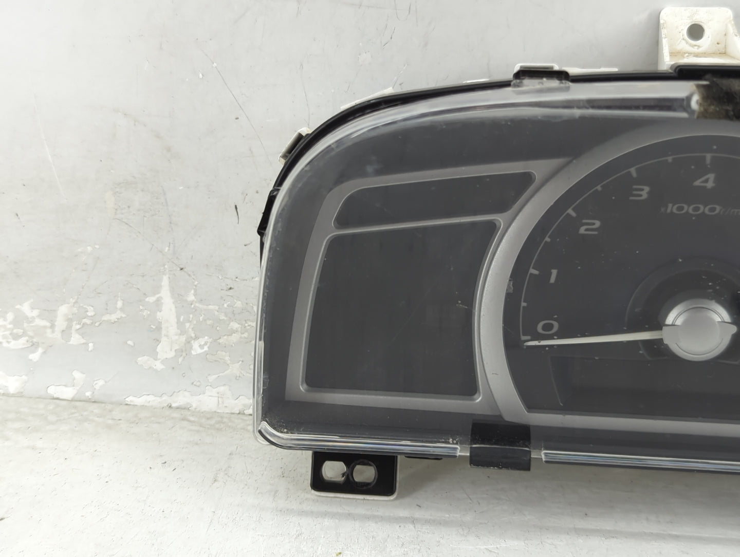 2006-2011 Honda Civic Instrument Cluster Speedometer Gauges P/N:78200-SVA-A240-M1 TN257440-7153 Miles: Fits OEM Used Auto Pa