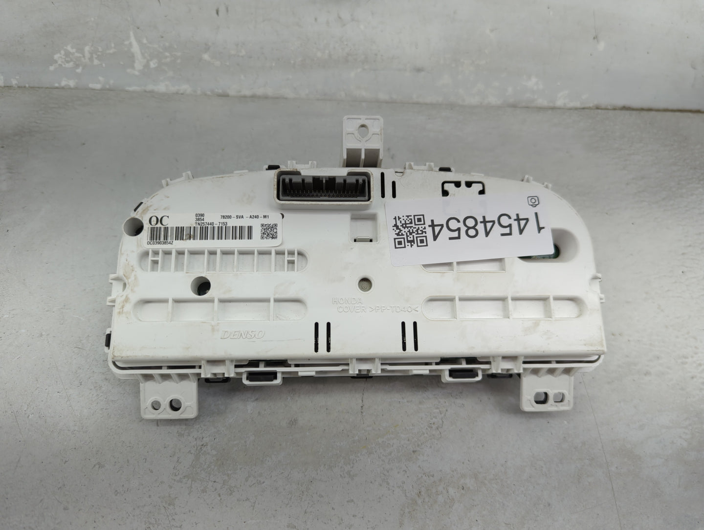 2006-2011 Honda Civic Instrument Cluster Speedometer Gauges P/N:78200-SVA-A240-M1 TN257440-7153 Miles: Fits OEM Used Auto Pa