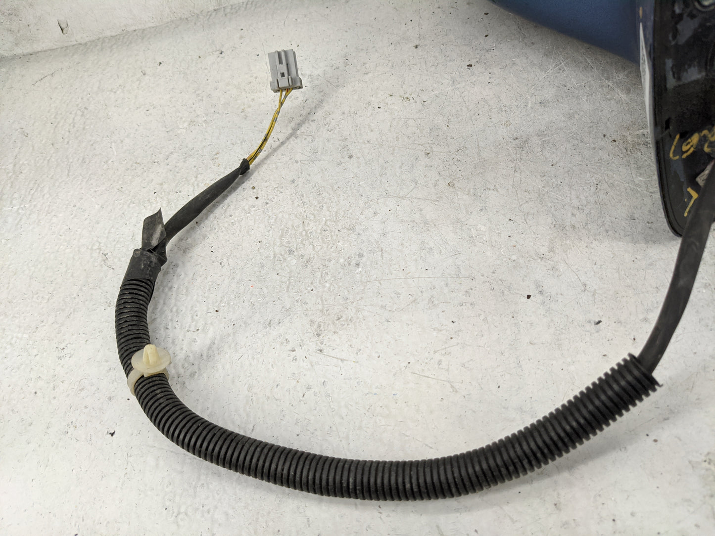 2006-2011 Honda Civic Driver Side View Mirror - Left Door Mirror OEM Used - Oemusedautoparts1.com