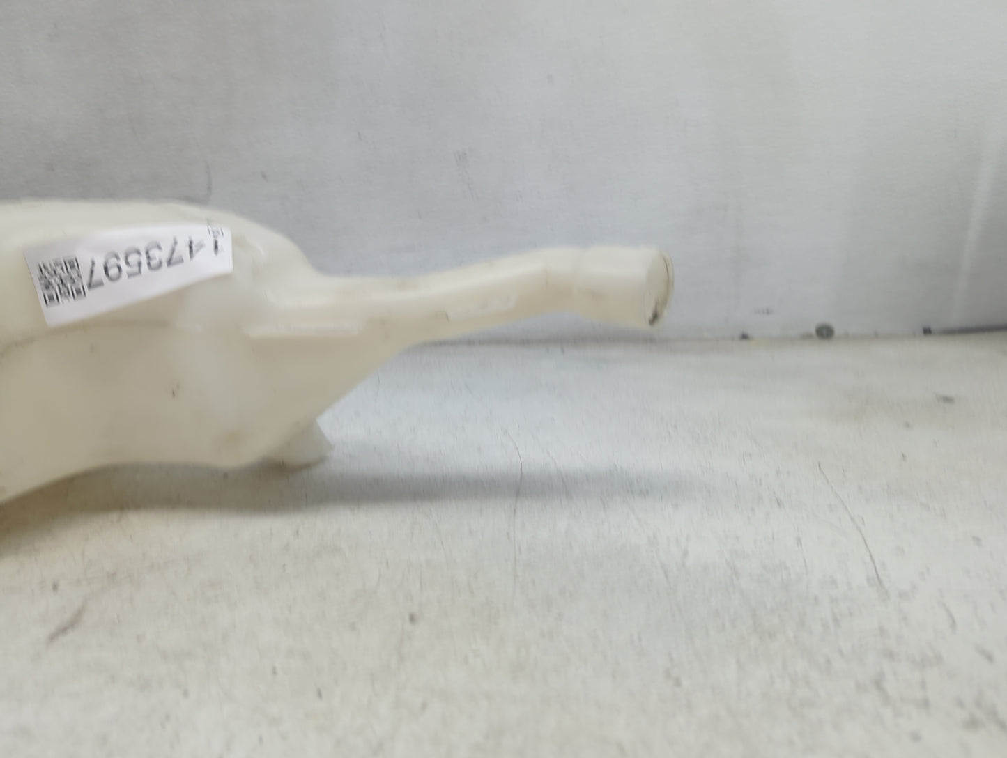 2006-2011 Honda Civic Windshield Washer Fluid Reservoir Bottle Oem 1473597 - Oemusedautoparts1.com