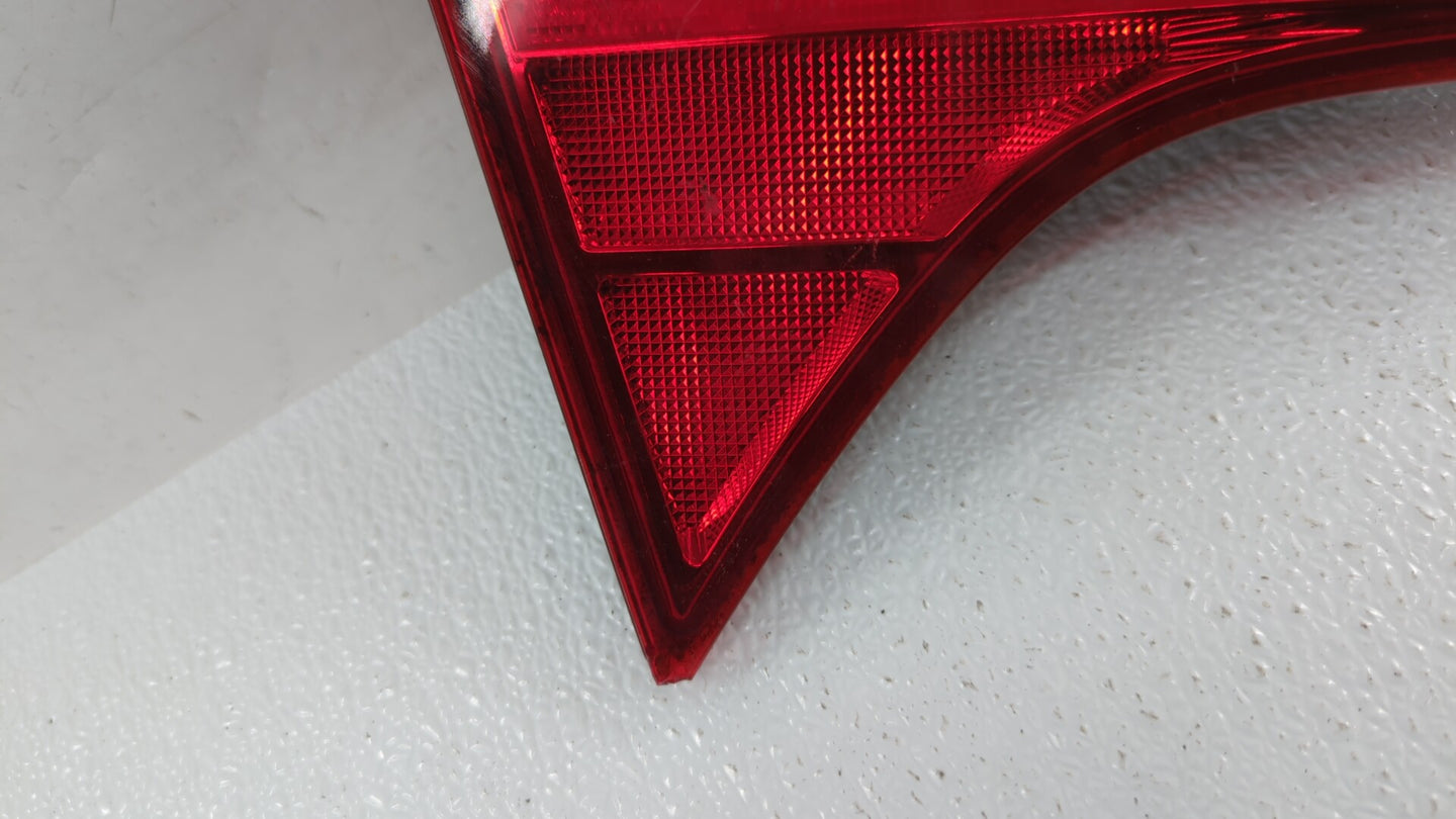2006-2011 Honda Civic Tail Light Assembly Driver Left OEM Fits Fits 2006 2007 2008 2009 2010 2011 OEM Used Auto Parts - Oemu