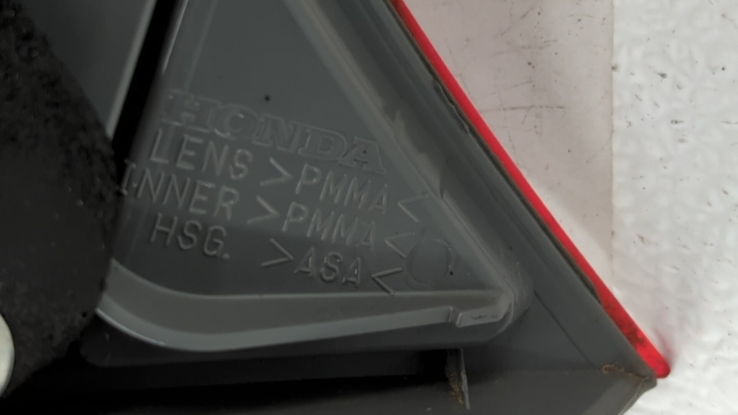 2006-2011 Honda Civic Tail Light Assembly Passenger Right OEM Fits Fits 2006 2007 2008 2009 2010 2011 OEM Used Auto Parts - 