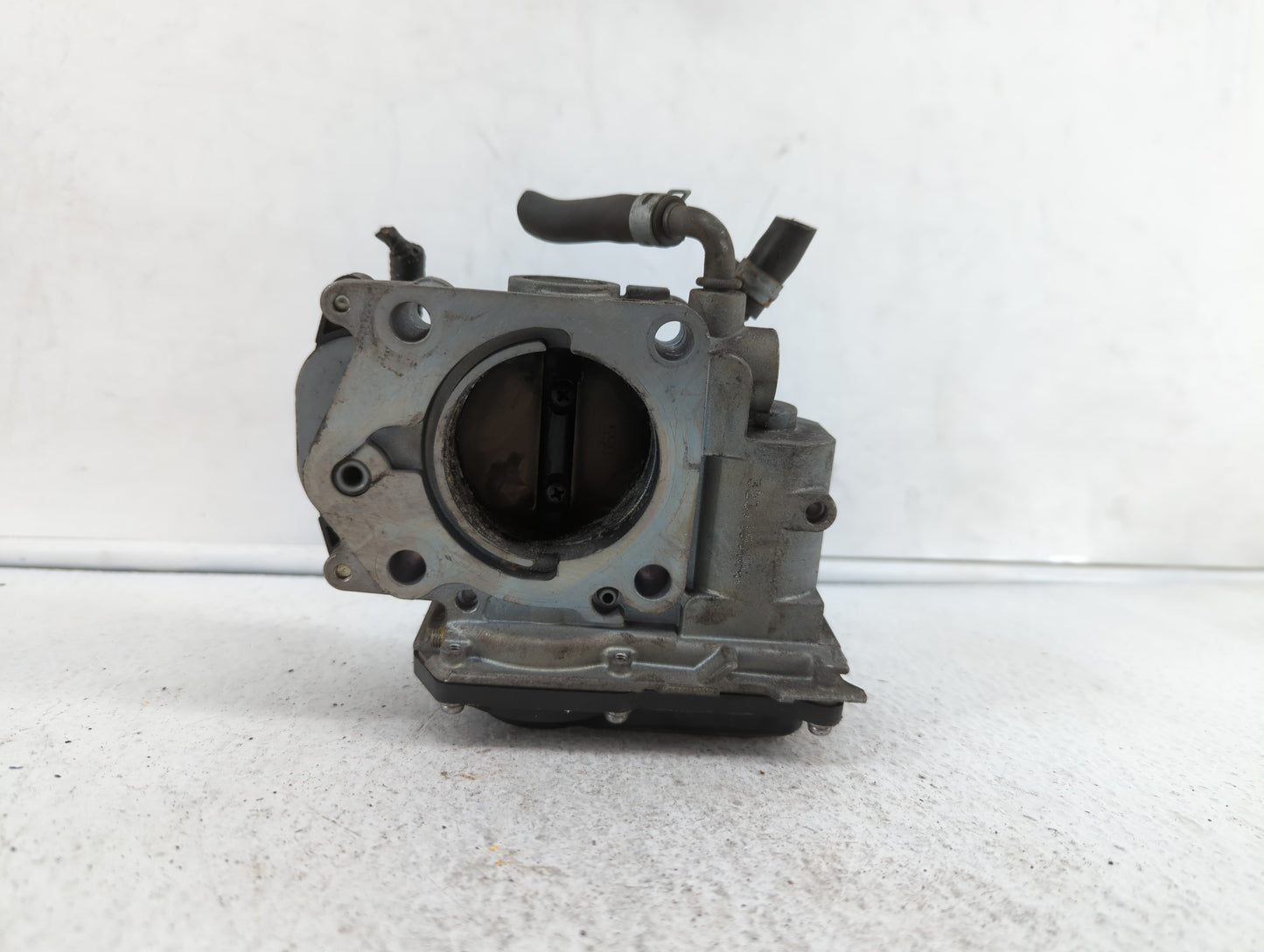 2006-2011 Honda Civic Throttle Body P/N:GMA4A Fits Fits 2006 2007 2008 2009 2010 2011 OEM Used Auto Parts - Oemusedautoparts