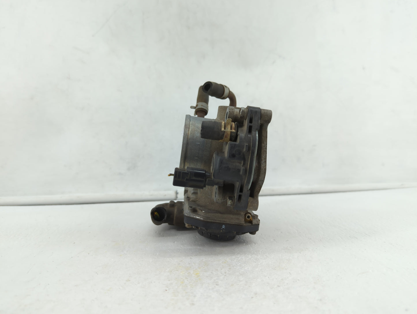 2006-2011 Honda Civic Throttle Body P/N:GMA4A 20358245134 Fits Fits 2006 2007 2008 2009 2010 2011 OEM Used Auto Parts - Oemu