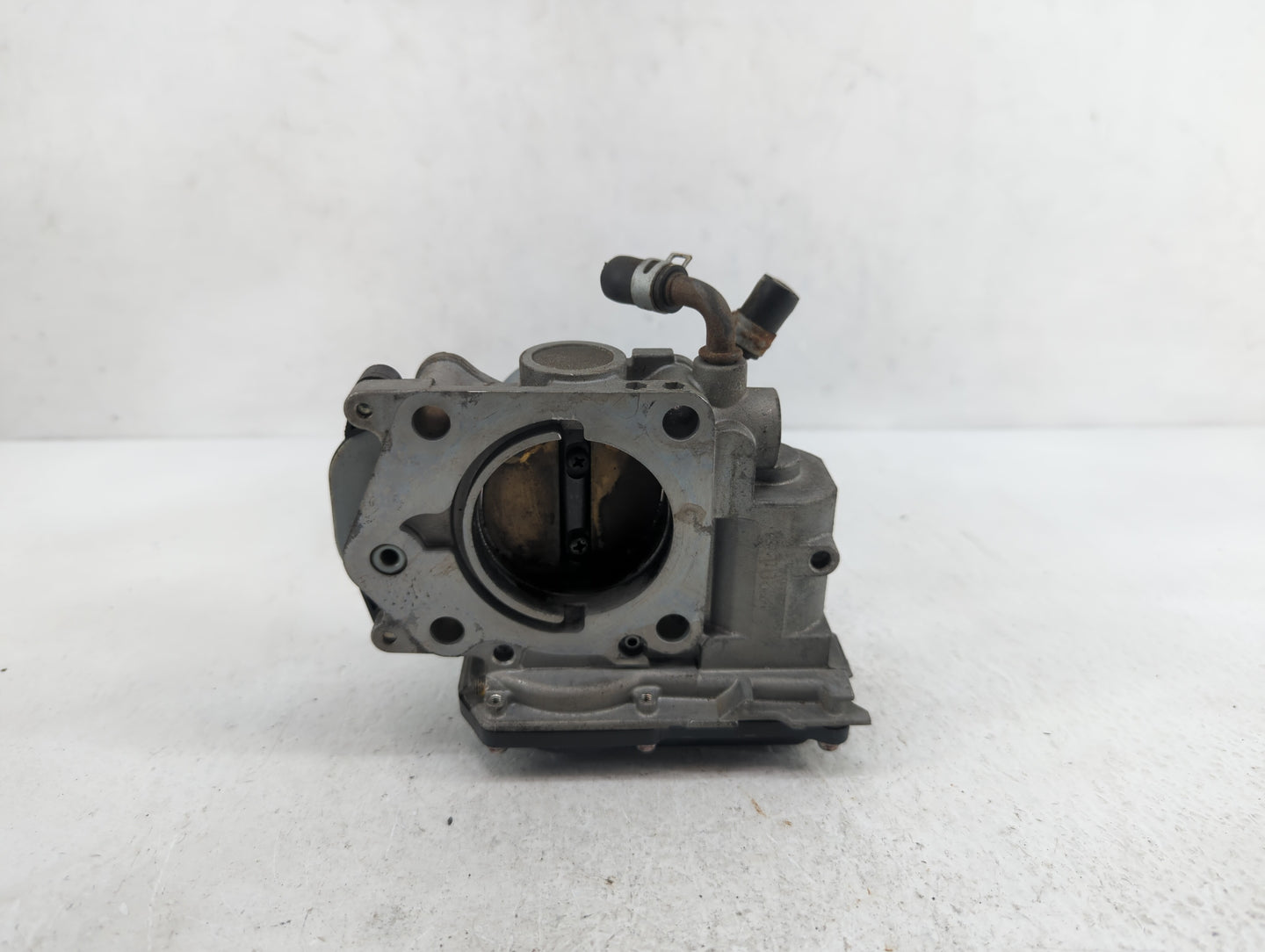 2006-2011 Honda Civic Throttle Body P/N:GMA4A 20358245134 Fits Fits 2006 2007 2008 2009 2010 2011 OEM Used Auto Parts - Oemu
