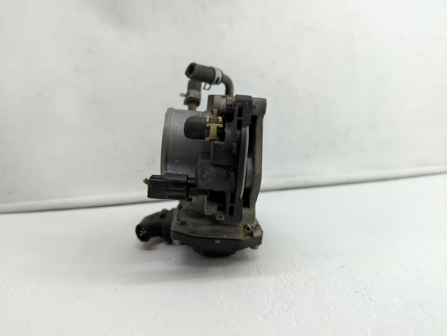 2006-2011 Honda Civic Throttle Body P/N:GMA4A 20358245134 Fits Fits 2006 2007 2008 2009 2010 2011 OEM Used Auto Parts - Oemu