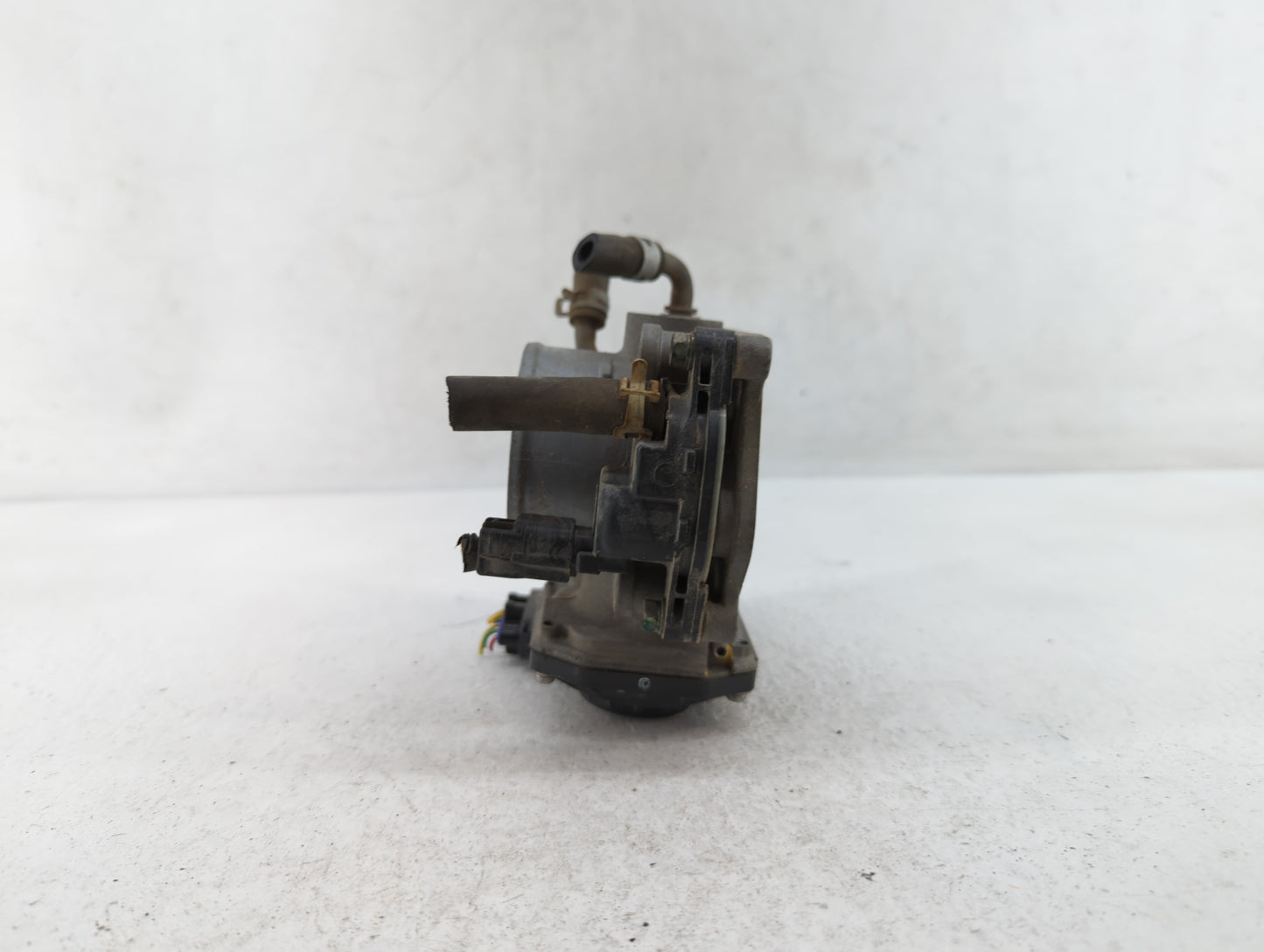 2006-2011 Honda Civic Throttle Body P/N:GMA4A 20358245134 Fits Fits 2006 2007 2008 2009 2010 2011 OEM Used Auto Parts - Oemu