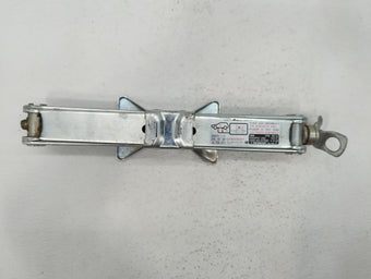 compare product 2010 Honda Civic Spare Scissor Car Jack 460399