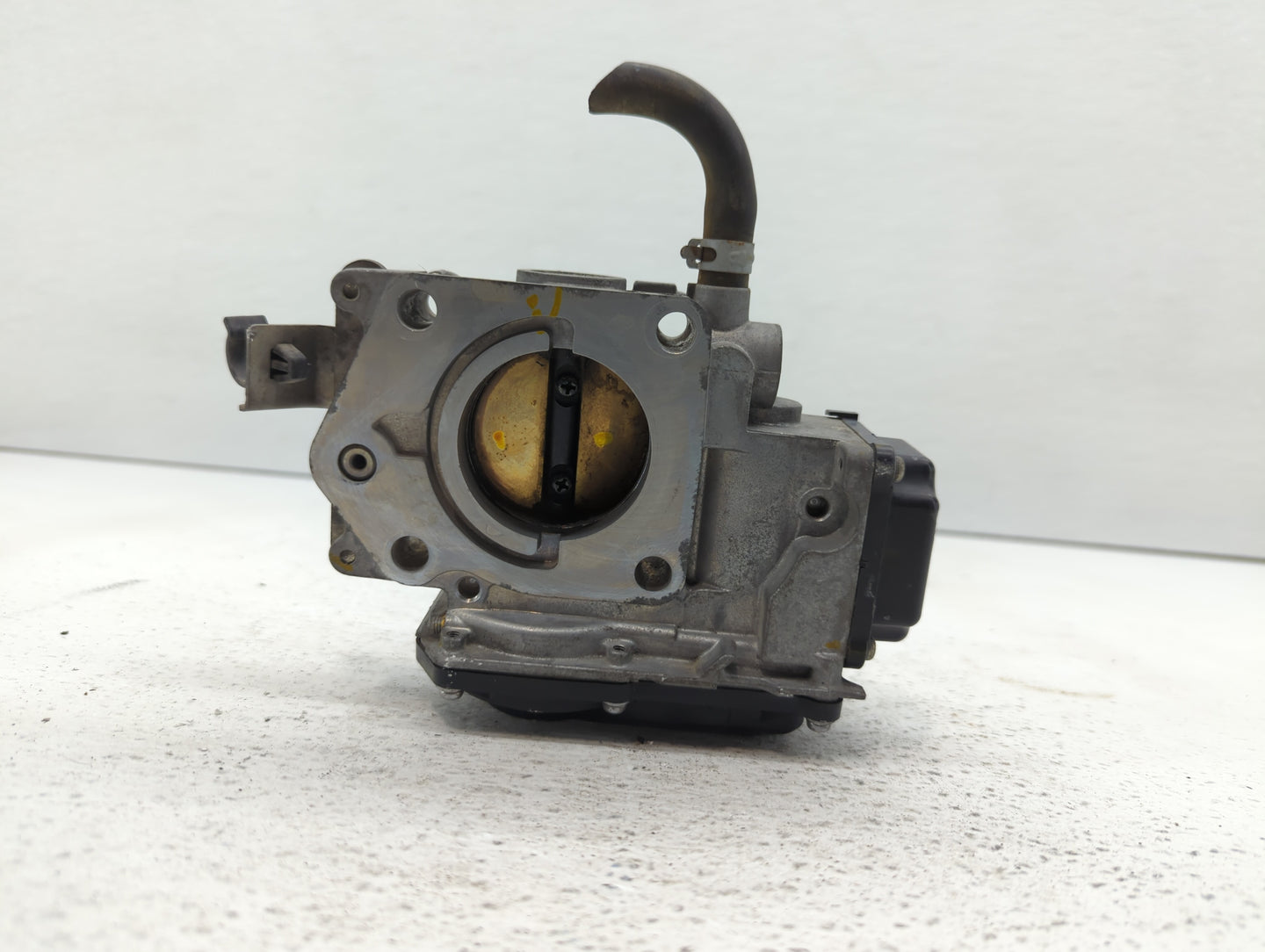 2006-2011 Honda Civic Throttle Body P/N:GMA8A Fits Fits 2006 2007 2008 2009 2010 2011 OEM Used Auto Parts - Oemusedautoparts